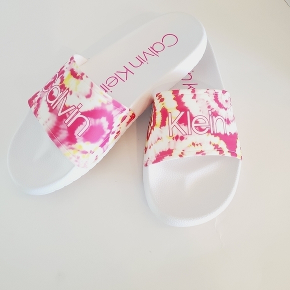 Calvin Klein Shoes - CALVIN KLEIN AUTHENTIC SLIP-ON SANDALS SIZE 7